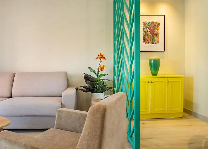 Mandi Golf Hotel Playa de las Americas (Tenerife)