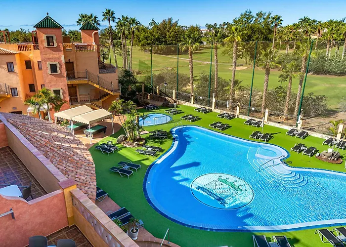 فندق Mandi Golf 4*